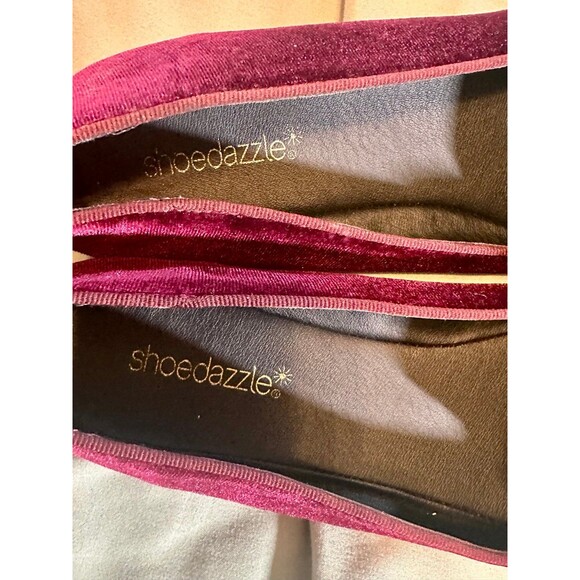 Shoedazzle 8.5 Burgundy Velvet slip on Flats - Picture 5 of 7